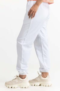UAE -White Knit Trouser 231-220-003 B